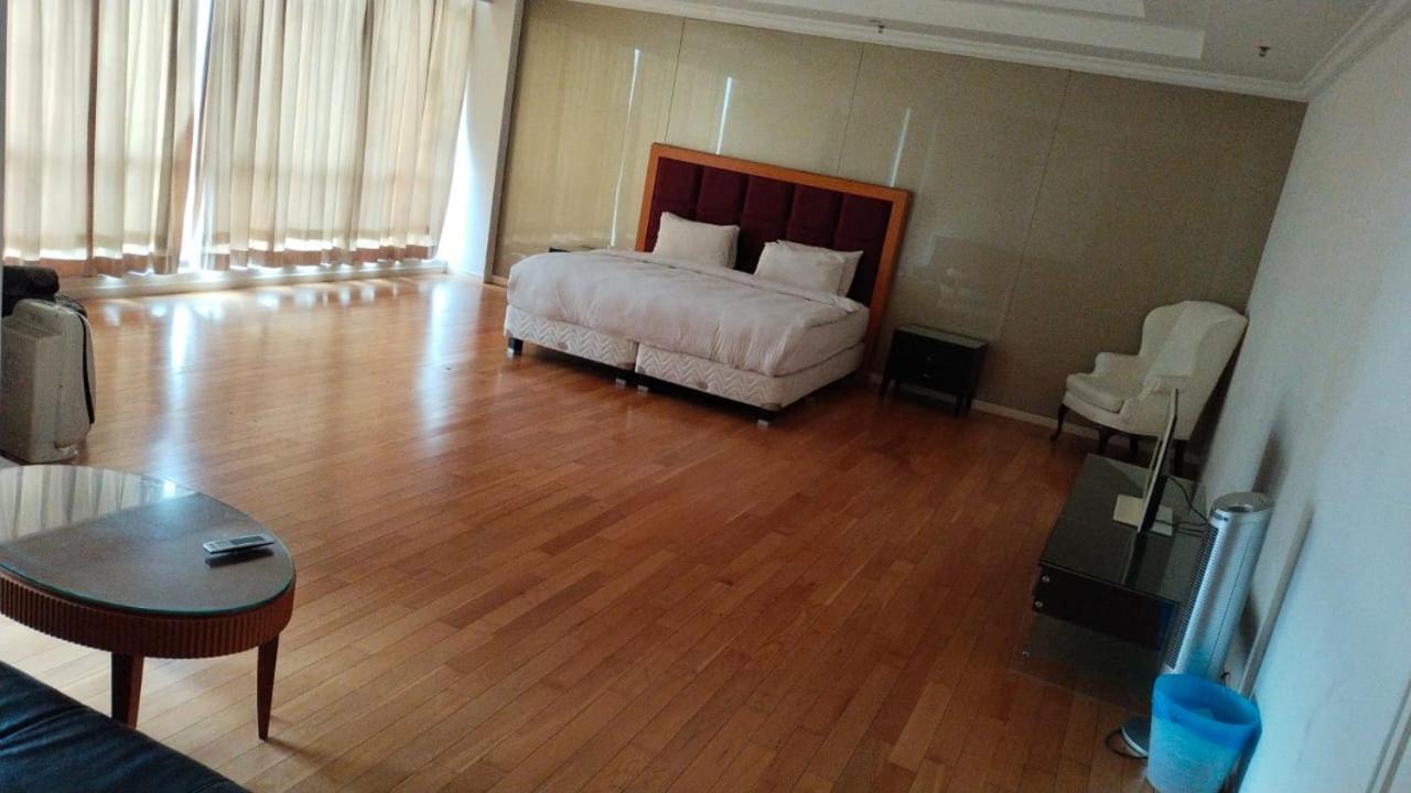Berjaya Times Square Service Apartment, Kuala Lumpur Zewnętrze zdjęcie